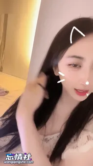 颜值少妇【going你】Part2,标准绿茶脸,奶子又圆又挺,逼毛有…【5V/7.4G/PIKPAK】