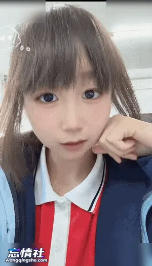 【原档无水印】贵港粉裙萝莉 白袜后入口交 日常粉白多层…【PIKPAK】