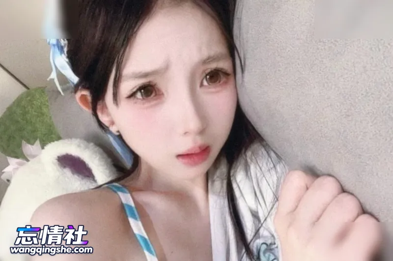 B站 漉漉吃饱饱 舰长合集   pikpak【7V/23P/1.2G/PIKPAK】