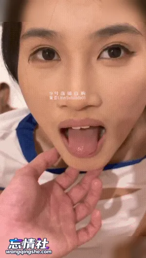 「像素诗人」6.12号 淋浴间里，水声潺潺中，我再也忍不住…【PIKPAK】