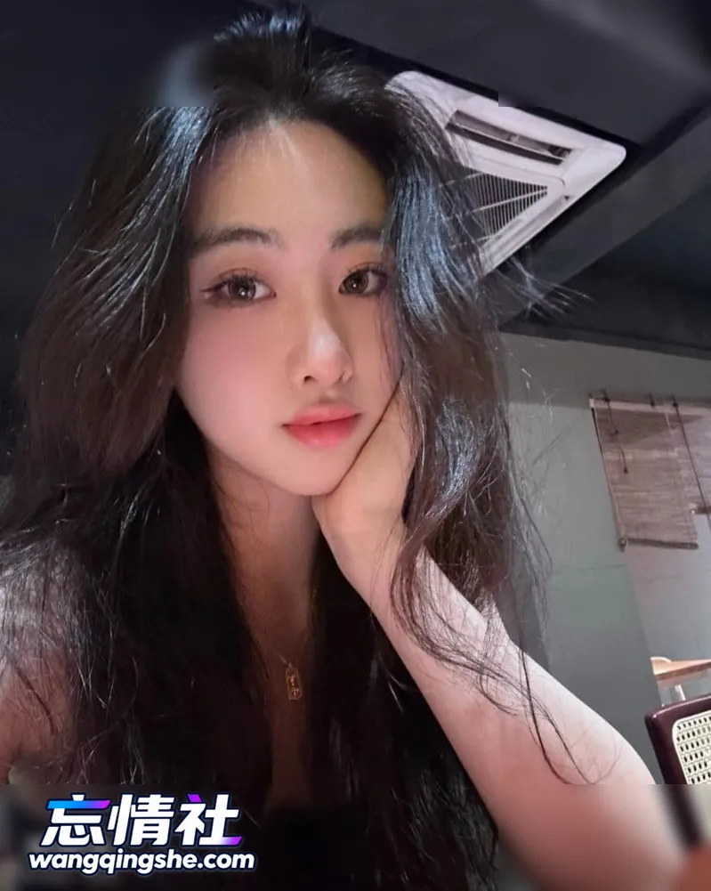极品高颜值美女留学生大尺度性爱无水印原档泄密流出【6V/43P/1G/PIKPAK】