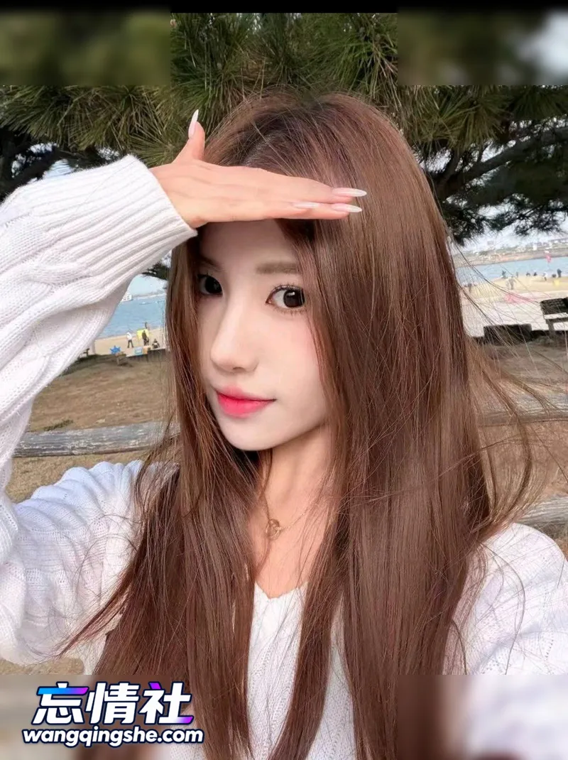 抖音极品美腿少御 「妖艳后妈」288门槛自购 震动棒手扣调…【13V/6P/132M/PIKPAK】