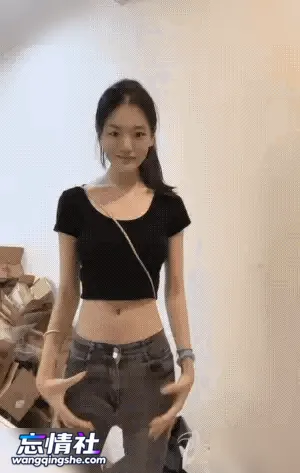 【原档泄密】长腿反差少妇，女上摇的特别有节奏感，真…【16V/6P/106M/PIKPAK】