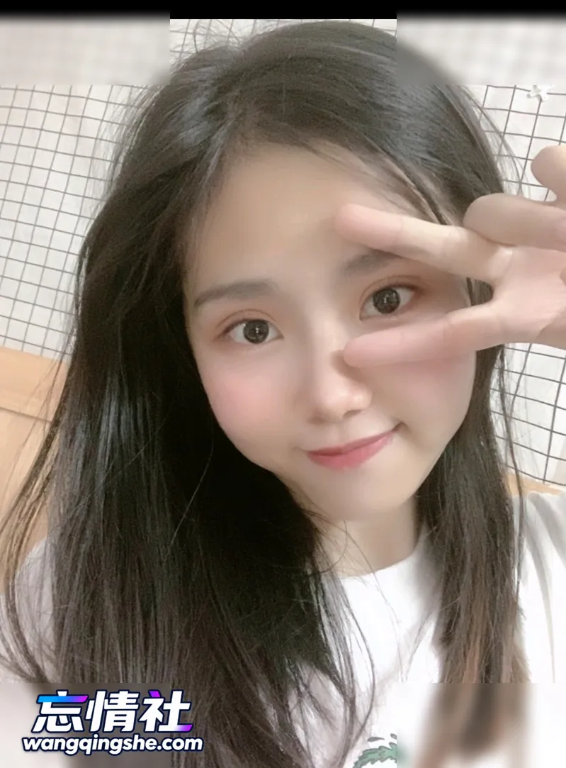 【原档无水印】老公出差了，我撅着肥白屁股让情夫从后…【8V/10P/448M/PIKPAK】