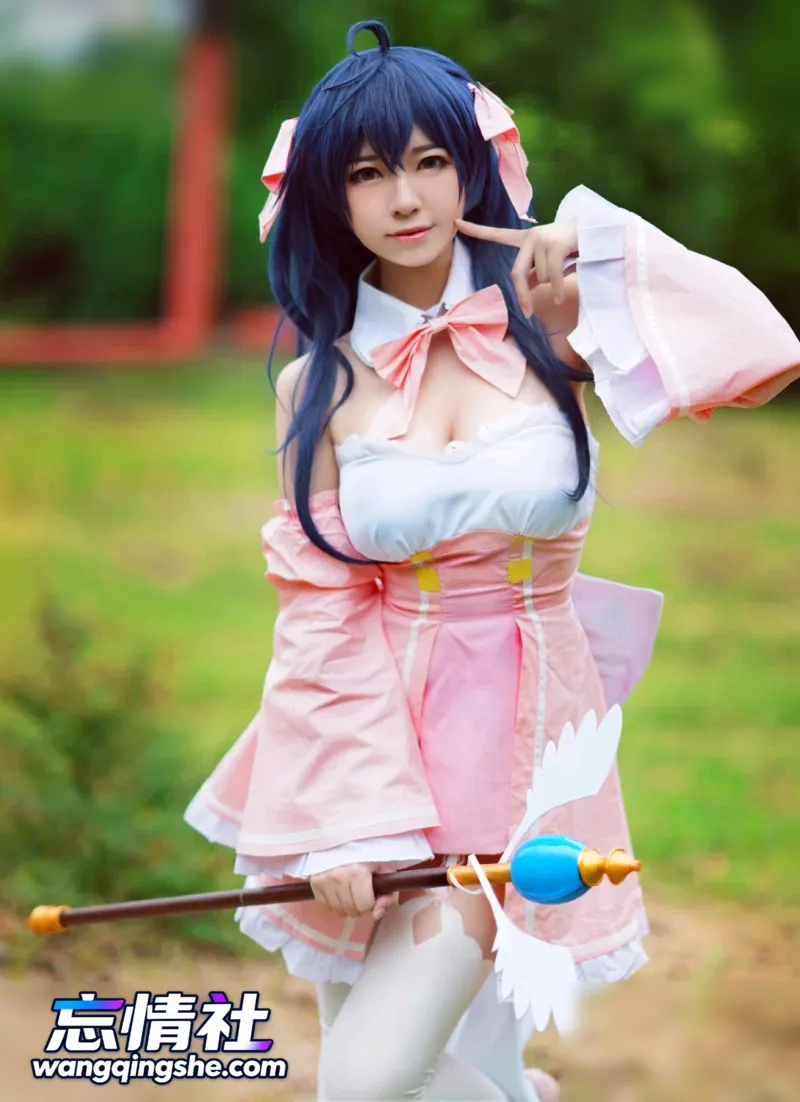 绝美coser[半半子]写真合集100套，极品女神【19.5G/PIKPAK】