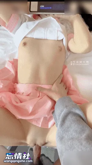 白虎萝莉「小远ovo」第二十二弹 专约极品少萝知名网黄大…【1V/755M/PIKPAK】