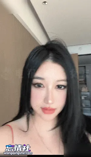 抖音「Kk 」24万BBW网红金主爸爸重金定制私人调教，巨乳肥…【8V/2P/562M/PIKPAK】
