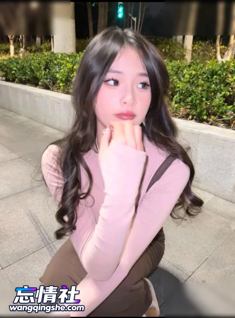 【原档无水印】浙江颜值良家少妇家居啪啪，舔屌舔的真…【PIKPAK】
