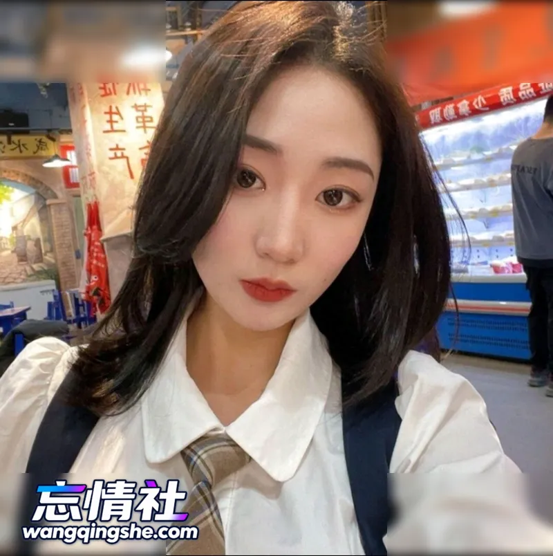 【原档无水印】唐山小娇妻剪短发后彻底放开，换上各种…【36V/182P/811M/PIKPAK】